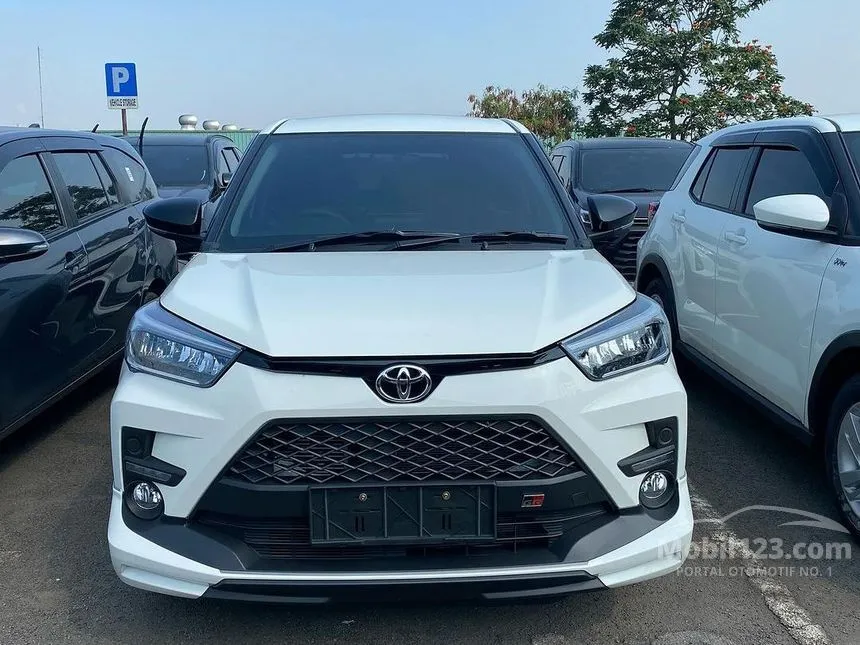 Jual Mobil Toyota Raize 2024 GR Sport 1.0 di Kalimantan Timur Automatic Wagon Putih Rp 233.300.000