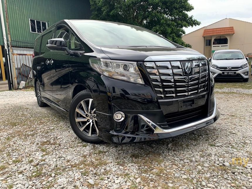 Toyota alphard executive lounge