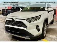 2020 Toyota RAV4 2.0.