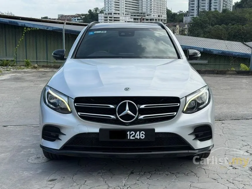 2019 Mercedes-Benz GLC250 4MATIC AMG Line SUV