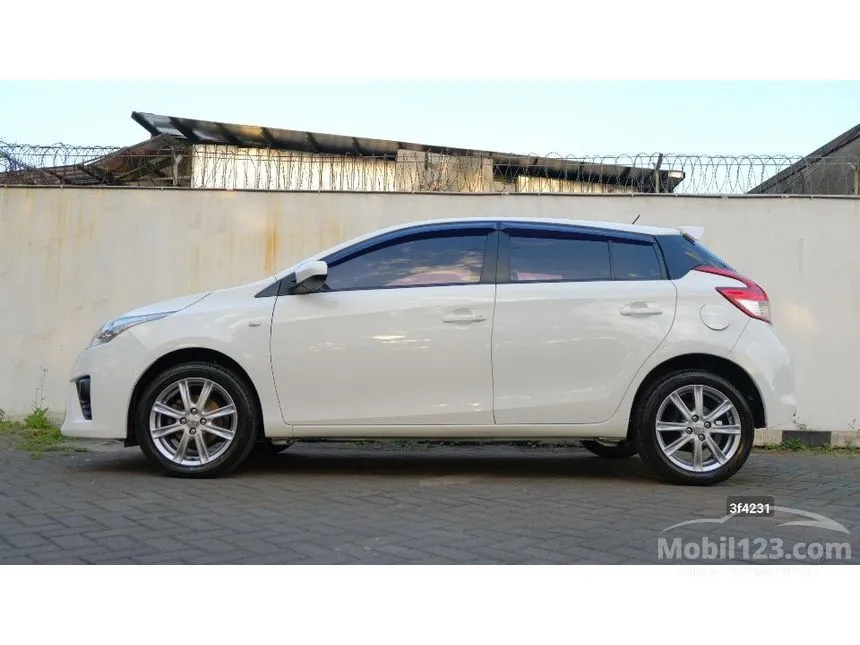 2016 Toyota Yaris G Hatchback