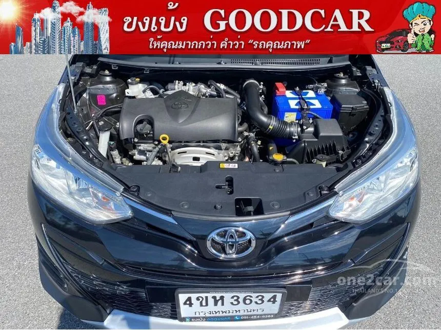 2020 Toyota Yaris Mid Cross Hatchback