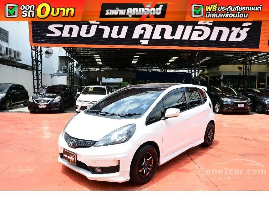 2013 Honda JAZZ SV Hatchback