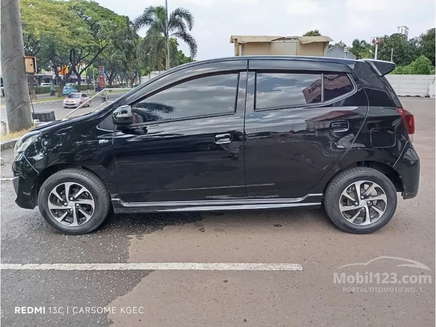 2018 Daihatsu Ayla R Hatchback