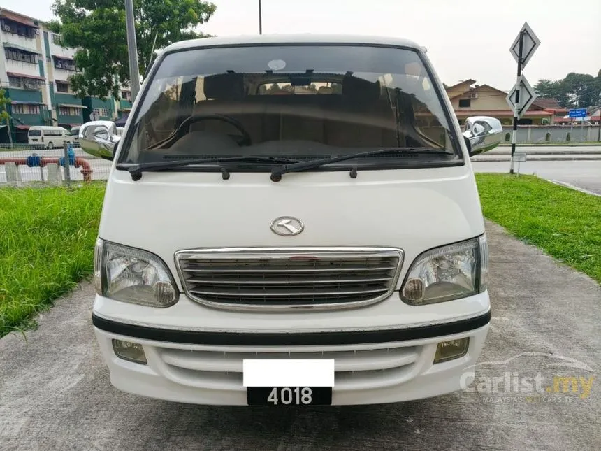 2017 CAM Placer High Roof 14 Seater Van