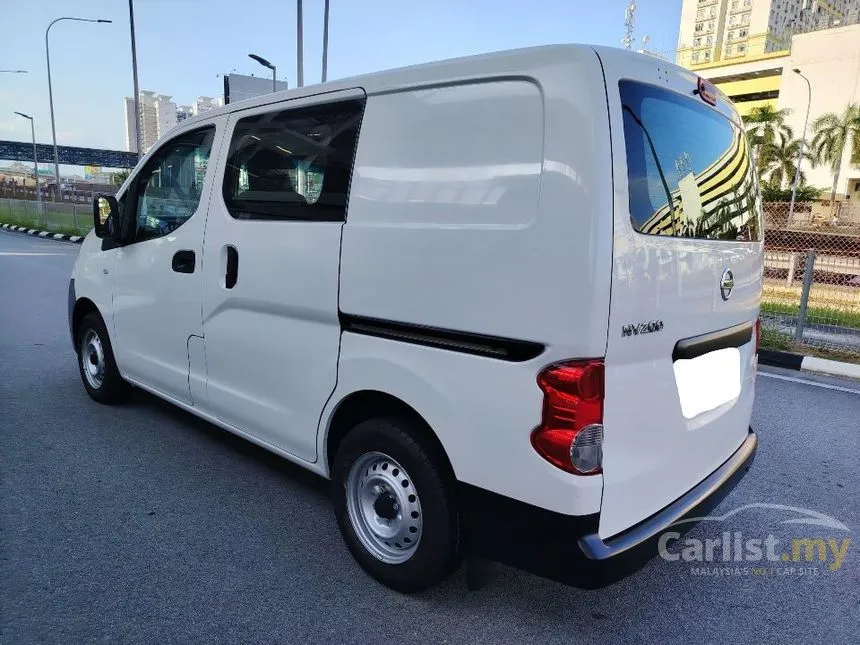 2017 Nissan NV200 Semi Panel Van