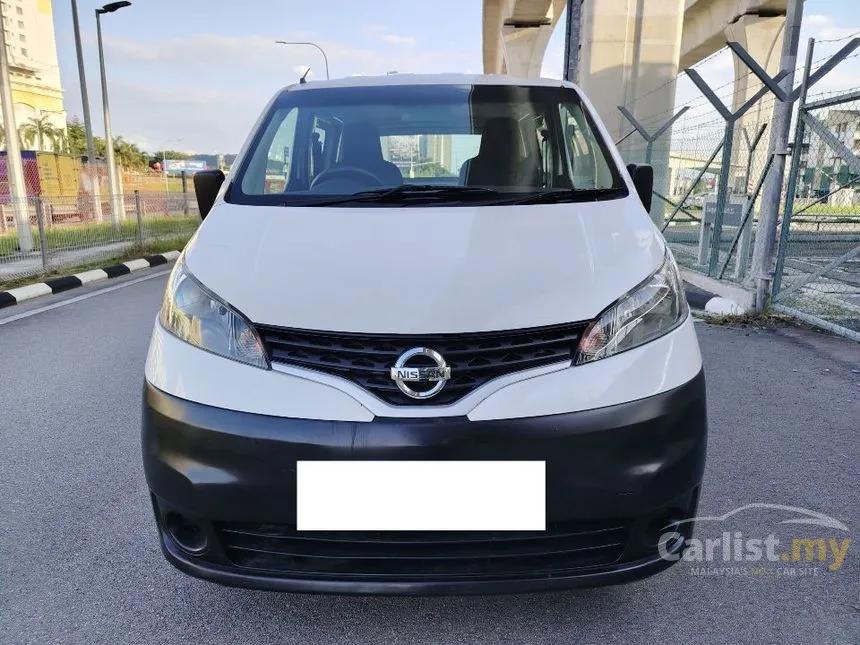 2017 Nissan NV200 Semi Panel Van