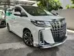 Recon 2022 Toyota Alphard 2.5 SC