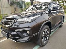 2018 Toyota Fortuner 2.4 TRD SUV