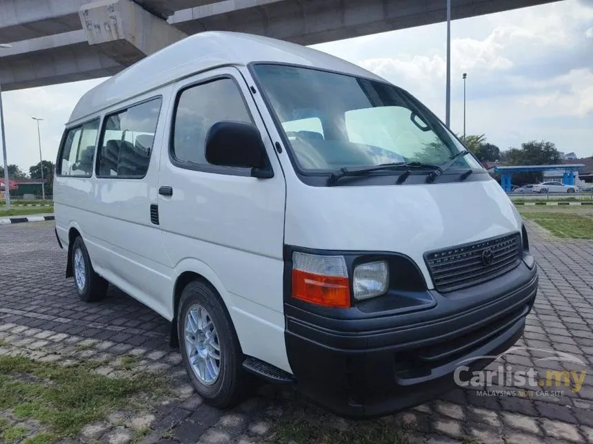 2005 Toyota Hiace Van