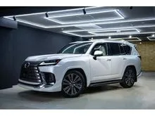 UNREG 2023 LX 600 7 Seater 3,000km  -MARKLEVINSON -REAR ENTERTAINMENT -HUD -SUNROOF -DIM -COOLBOX -BSM -LKA -PRECRASH -ELECTRIC AIRCOND SEATS