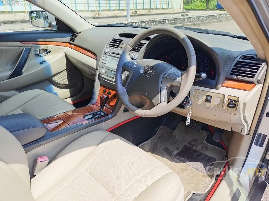 2010 Toyota Camry G Sedan