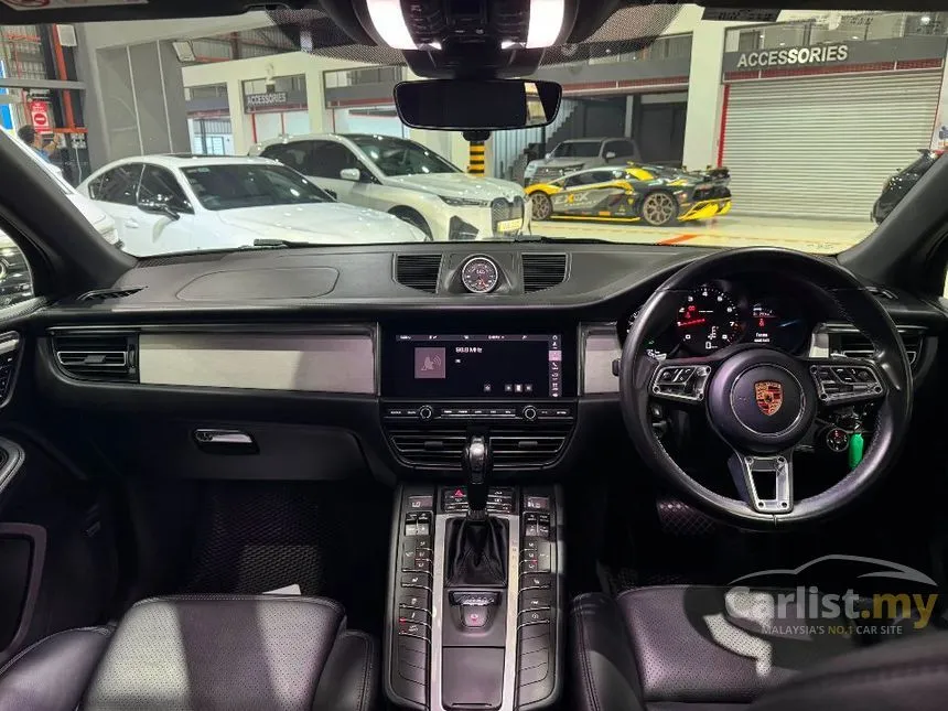 2019 Porsche Macan SUV