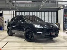 2019 Porsche Macan 2.0 / PDLS+ / Bose Sound / Sport Chrono / 18 Way Power Seat