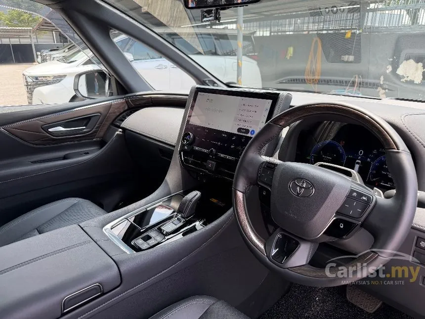 2024 Toyota Alphard Executive Lounge MPV