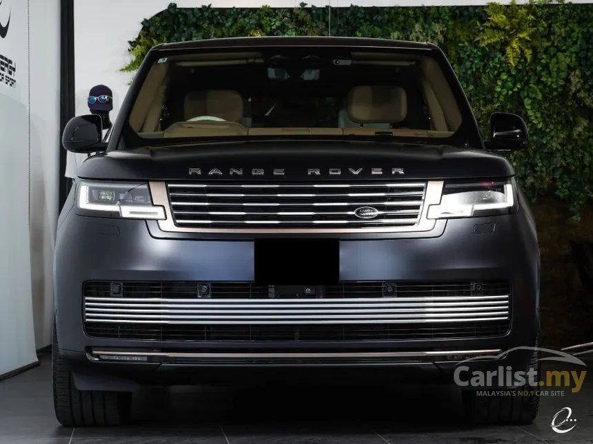 2025 Land Rover Range Rover P615 SV SUV