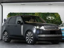 2025 Land Rover Range Rover 4.4 P615 SV 1900km Super New Condition - Ori Matte Black - Incoming stock