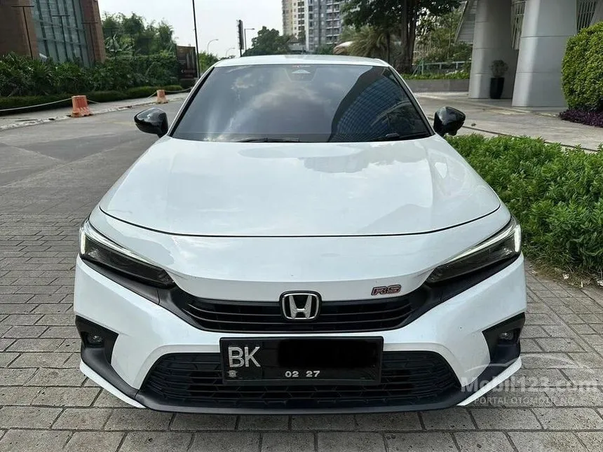 Jual Mobil Honda Civic 2024 RS 1.5 di Jawa Timur Automatic Sedan Putih Rp 616.500.000