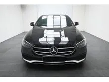 2021 Mercedes-Benz E200 2.0 Avantgarde Sedan W213 Facelift Full Service Record Under Hap Seng Star / Tip Top Condition