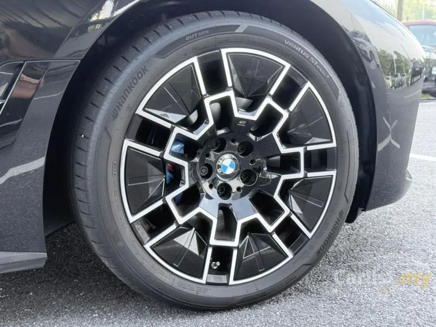 2025 BMW i4 eDrive35 M Sport Coupe