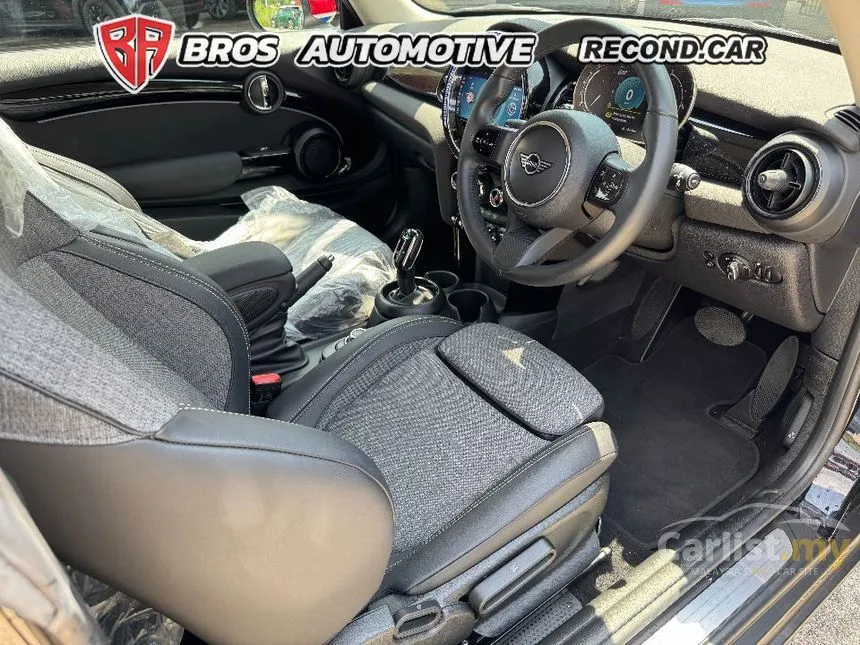 2022 MINI Cooper S 3 Door Hatchback