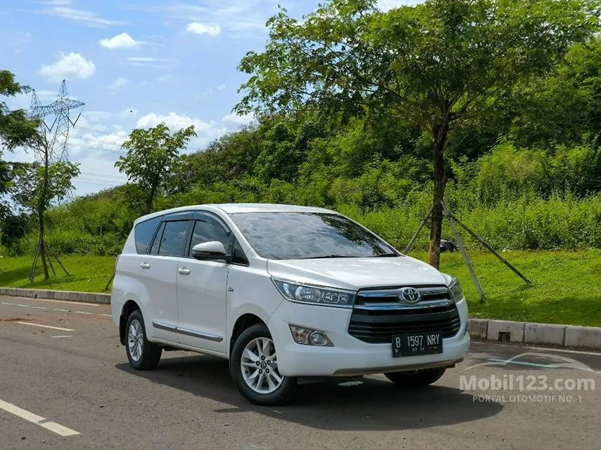 Jual Mobil Toyota Kijang Innova 2019 G 2.0 di Banten Automatic MPV Putih Rp 263.000.000