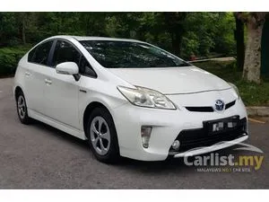 2013 Toyota Prius 1.8 Luxury Hatchback