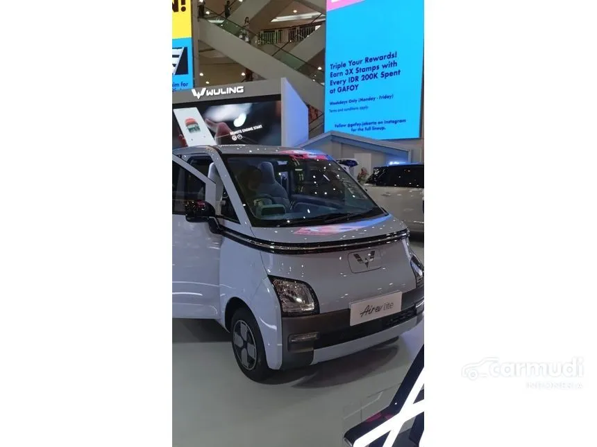 2024 Wuling EV Air ev Lite Hatchback