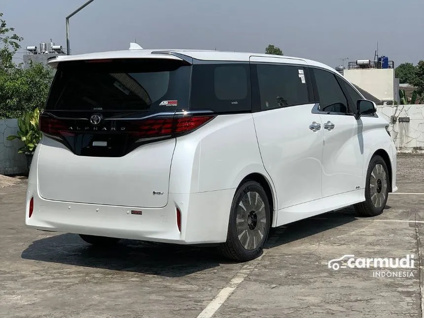 2024 Toyota Alphard HEV MPV