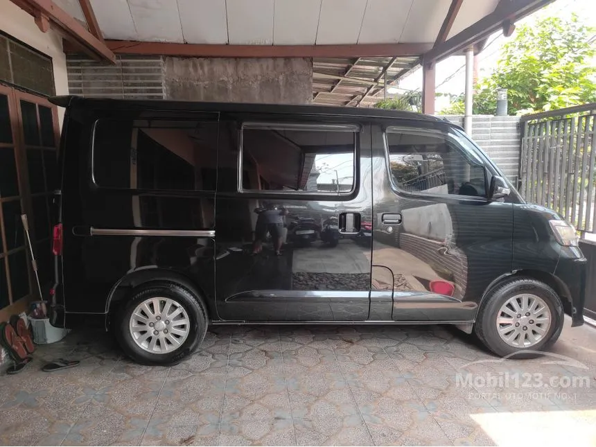 Jual Mobil Daihatsu Luxio 2012 M Elite 1.5 di Jawa Barat Manual Wagon Hitam Rp 113.000.000