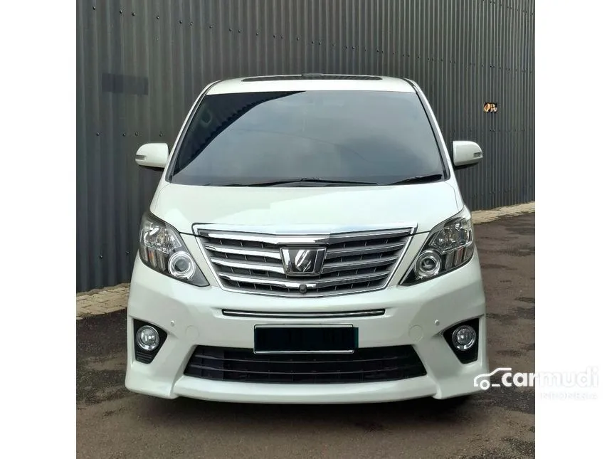 2013 Toyota Alphard SC MPV