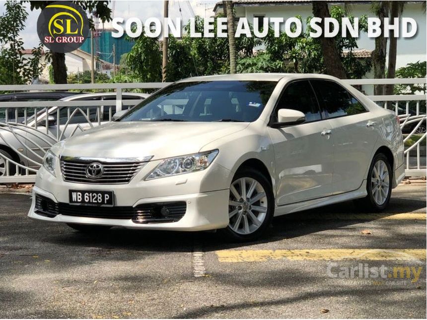 Toyota Camry 2015 V 2.5 in Kuala Lumpur Automatic Sedan White 