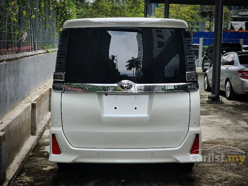 2019 Toyota Voxy ZS Kirameki Edition MPV