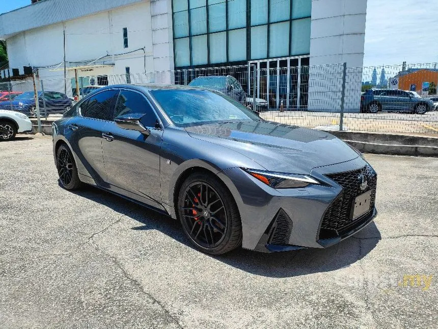 2022 Lexus IS 300 F Sport Sedan