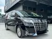 Recon 2020 Toyota Alphard 2.5 G Spec MPV LEATHER SEAT TIP TOP CONDITION BEST DEAL