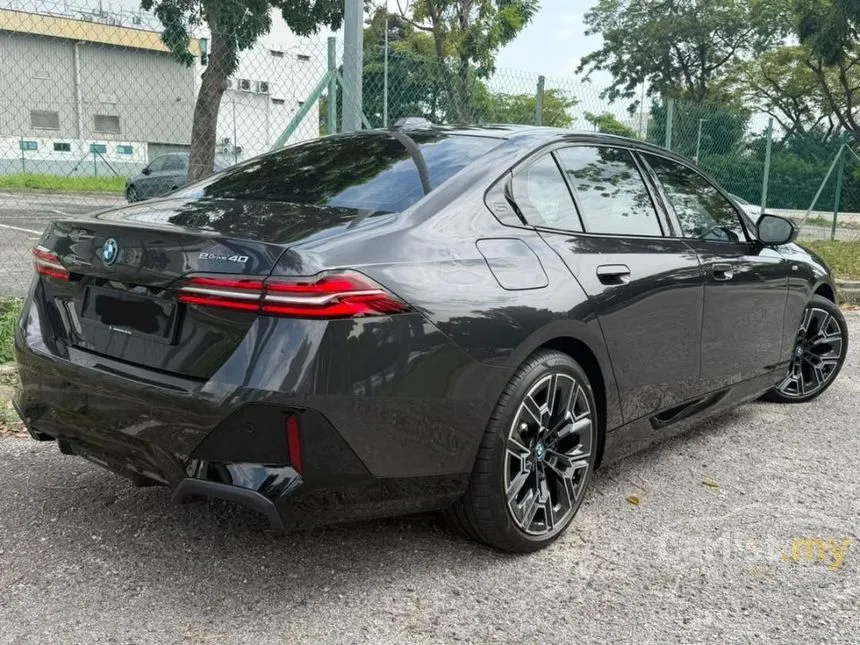 2024 BMW i5 eDrive40 M Sport Sedan