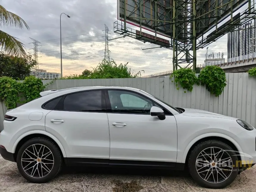 2023 Porsche Cayenne SUV