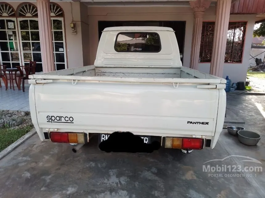 2015 Isuzu Pickup Standard Pick-up