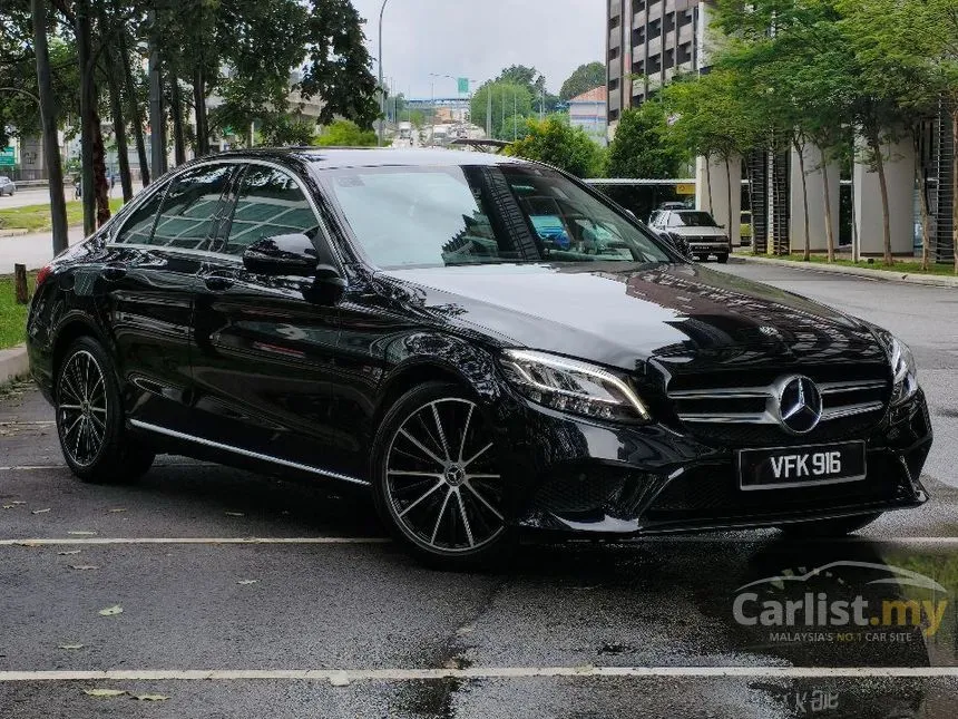 2019 Mercedes-Benz C200 AMG Line Sedan