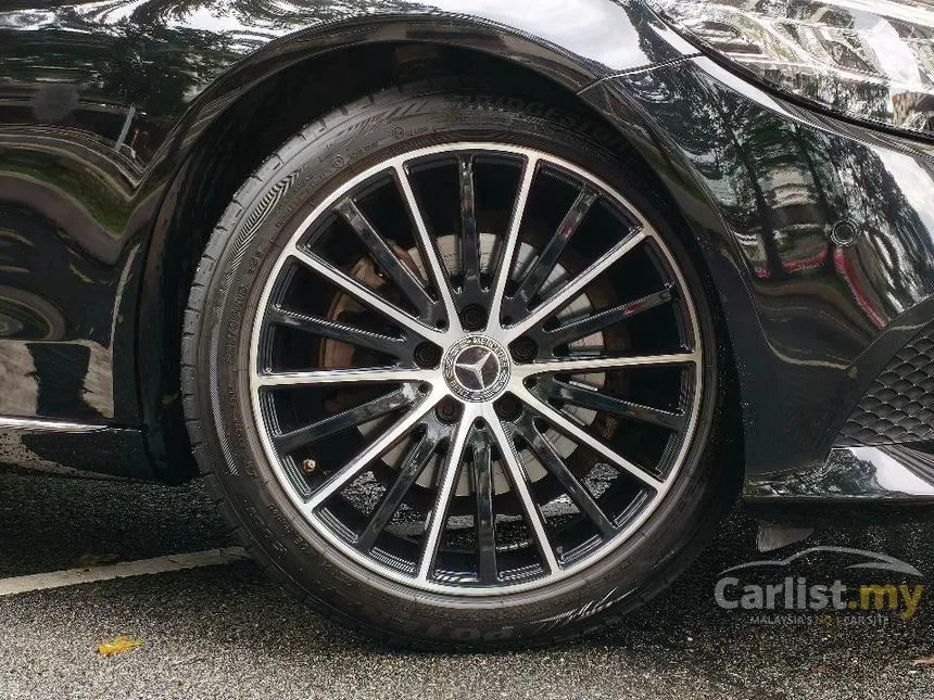 2019 Mercedes-Benz C200 AMG Line Sedan