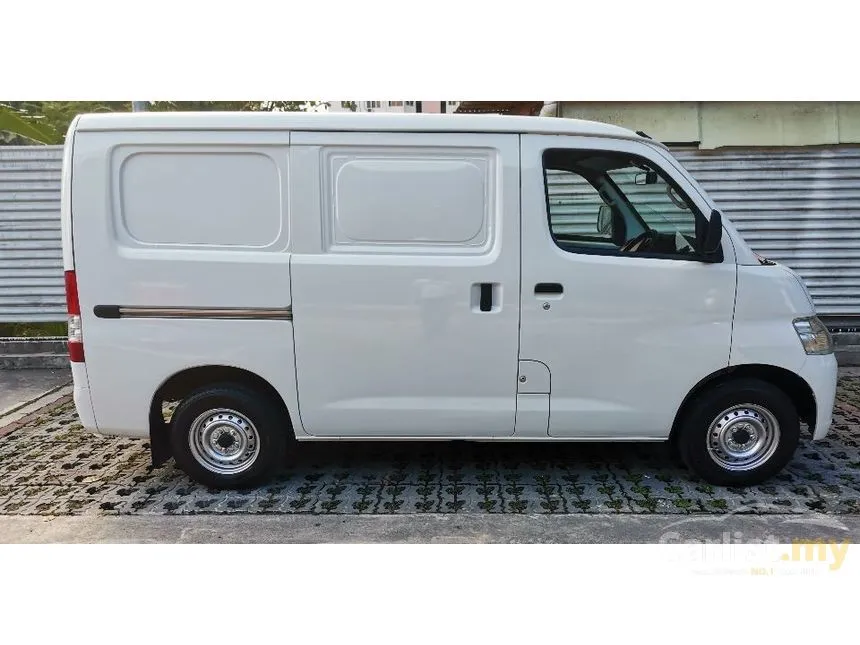 2011 Daihatsu Gran Max Panel Van