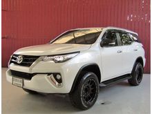 2016 Toyota Fortuner 2.4 (ปี 15-18) V SUV AT