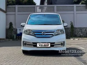 2014 Nissan Serena 2.0 Highway Star MPV