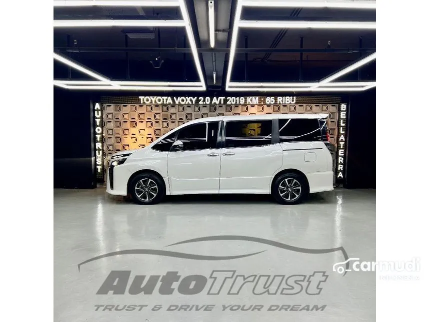 2019 Toyota Voxy Wagon