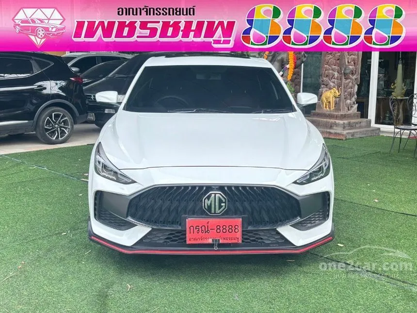 2024 MG MG5 X Sedan