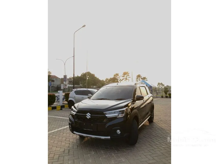 Jual Mobil Suzuki XL7 2024 Beta Hybrid 1.5 di Banten Automatic SUV Hitam Rp 229.625.000