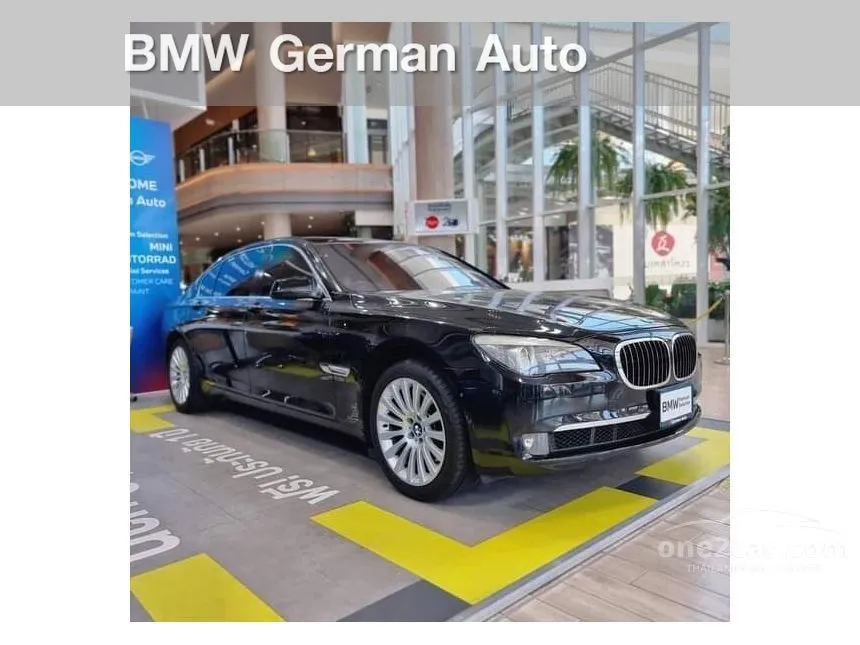 2010 BMW 740Li Sedan