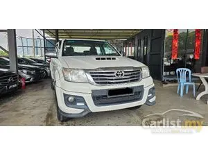 2015 Toyota Hilux 2.5 G TRD Sportivo VNT Dual Cab (Metallic) Pickup