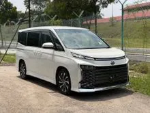 2022 Toyota Voxy SZ 2.0 (7 seat, 3led, 37k km)
