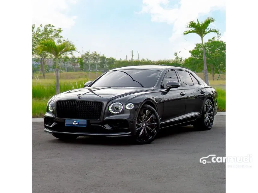 2022 Bentley Flying Spur V8 Blackline Sedan